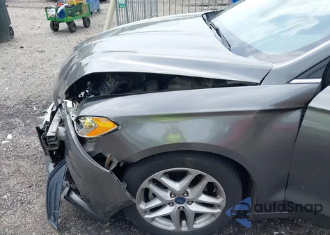 2014 Ford Fusion Se z USA, uszkodzony, nr VIN 1FA6P0H75E5376989